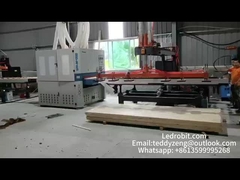 Mesin Pemuatan Papan Kayu Otomatis Dengan Rol Conveyor