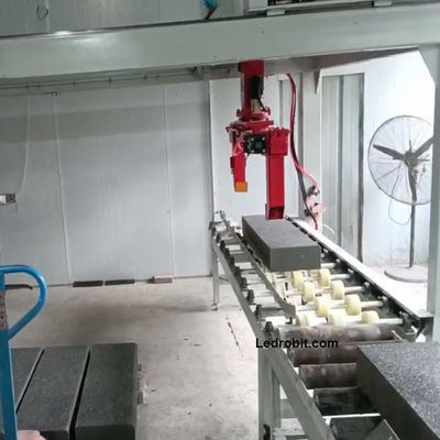 Mesin Clamp Loading Unloading System dengan Kapasitas Tinggi