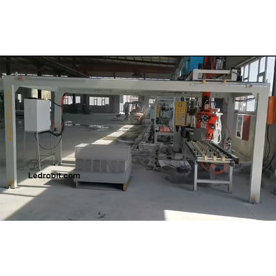 Servo Clamp Otomatis Pallet Handling Loading Unloading Machine Dengan Layar Sentuh LCD